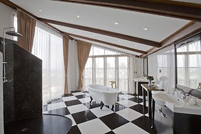 Paradise Island Estate