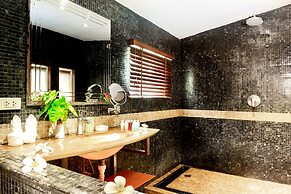 Paradise Island Estate