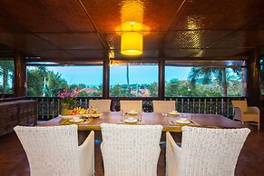 Paradise Island Estate