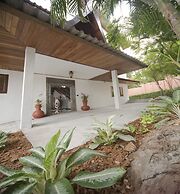 Paradise Island Estate