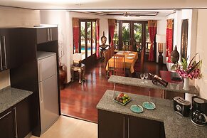 Paradise Island Estate