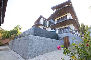 Paradise Island Estate