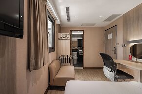 The Riverside Hotel International