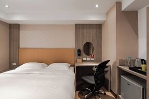 The Riverside Hotel International