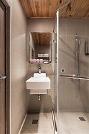 The Riverside Hotel Hengchun