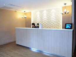 The Riverside Hotel Hengchun