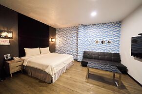 The River Fashion Hotel