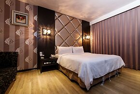 The River Fashion Hotel