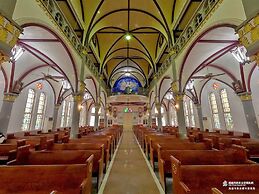 The River Fashion Hotel