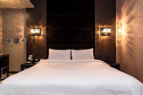 The River Fashion Hotel