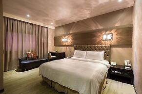 The River Fashion Hotel