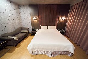 The River Fashion Hotel