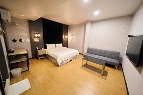 The River Fashion Hotel