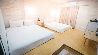 The River Fashion Hotel