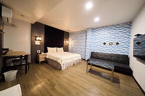 The River Fashion Hotel