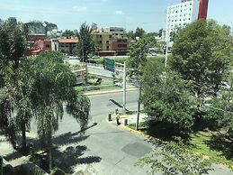 Hostalia Hotel Expo & Business Class