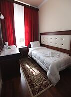 Aktaion Hotel