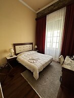 Aktaion Hotel