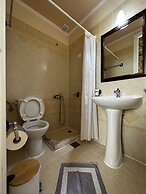 Aktaion Hotel