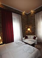 Aktaion Hotel