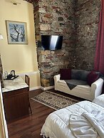 Aktaion Hotel