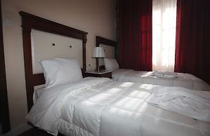 Aktaion Hotel