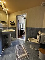 Aktaion Hotel