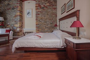 Aktaion Hotel