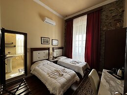 Aktaion Hotel
