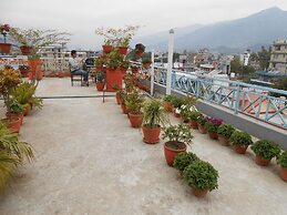 Hotel Fewa Holiday Inn