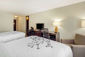 Sleep Inn & Suites Fargo Medical Center