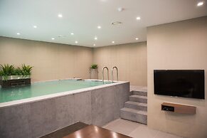 Mate Hotel Bundang