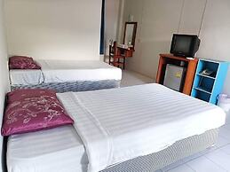 Piyaporn Hill Paradise