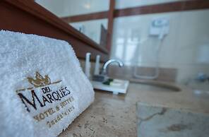 Del Marqués Hotel and Suites