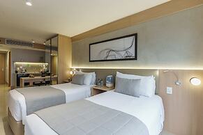 Cullinan Hplus Premium