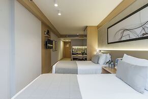 Cullinan Hplus Premium