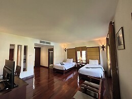 Teak Garden Spa Resort