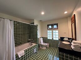Teak Garden Spa Resort