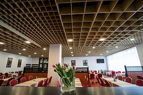 Hotel Satel