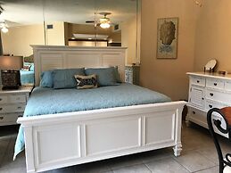 Surfside Beach Resort by Counts - Oakes Resort Properties