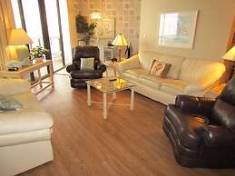 Surfside Beach Resort by Counts - Oakes Resort Properties