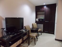 The Suites at Calle Nueva