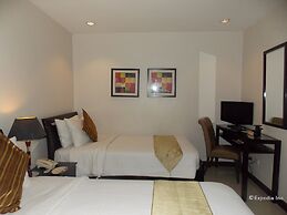 The Suites at Calle Nueva