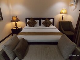 The Suites at Calle Nueva