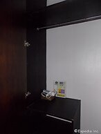 The Suites at Calle Nueva