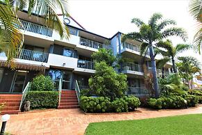 Montana Palms Resort