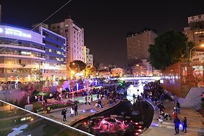 Kiwi Express Hotel - Zhong Zheng Branch