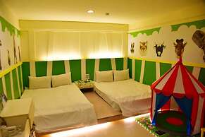 Kiwi Express Hotel - Zhong Zheng Branch