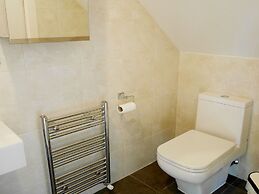 Kew Studios and Rooms