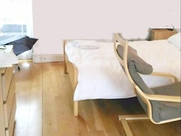 Kew Studios and Rooms